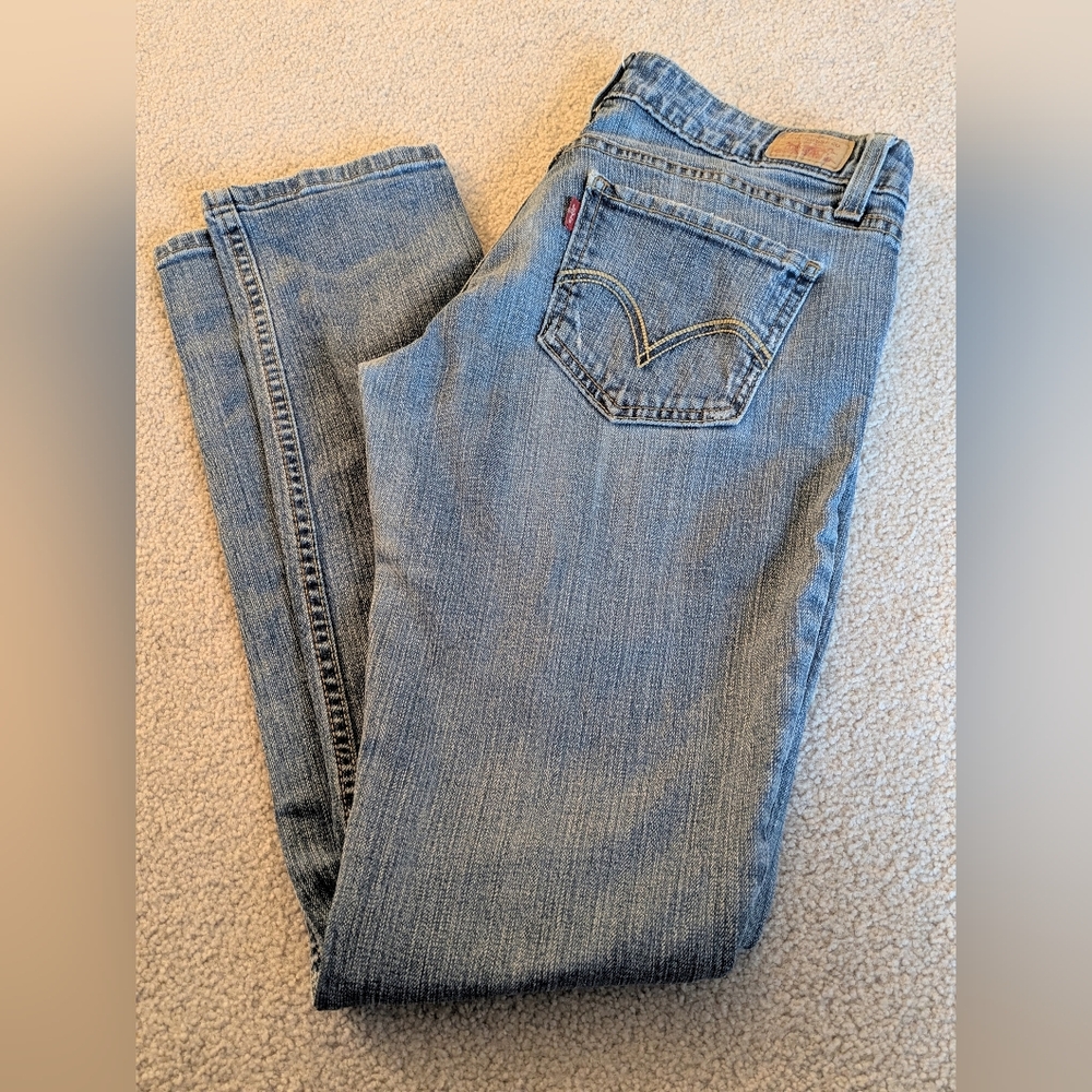 Levi's Women's Size 9 Medium 524 Too Superlow Low Rise Jeans